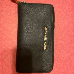Black Michael Kors Wallet